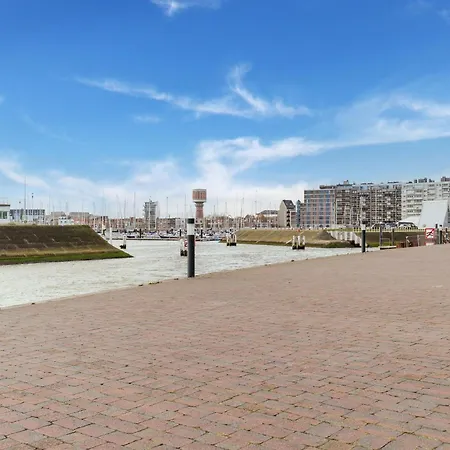 Seaside Comfort In Center, Cleaning Included Apartment Blankenberge
